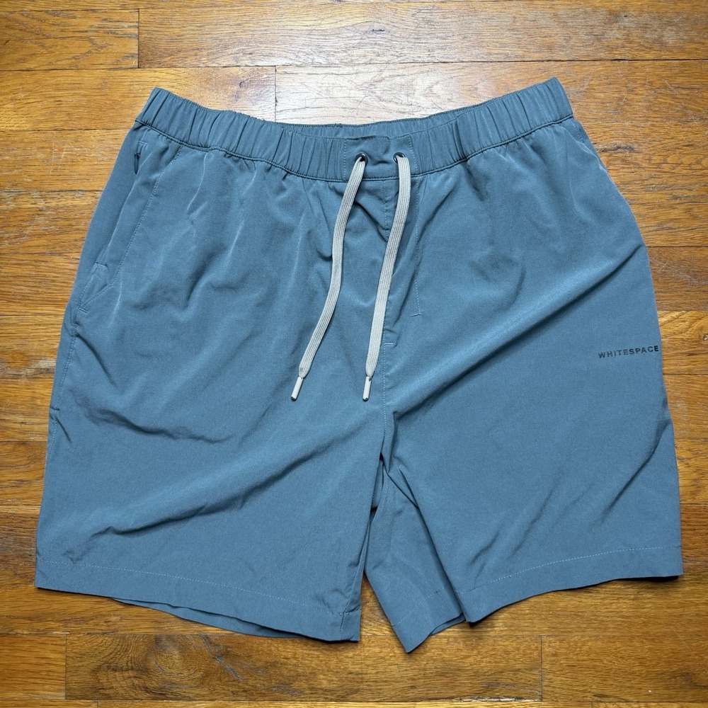 White Space‎ Mens L Travel Shorts Green Moisture Wicking Zip Pockets Hiking